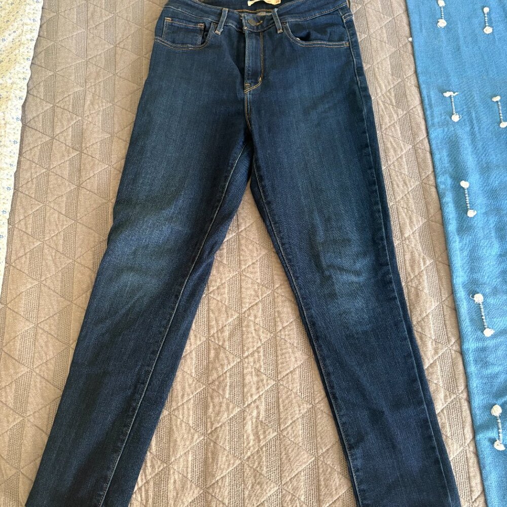 Levi's High Rise Skinny Jeans